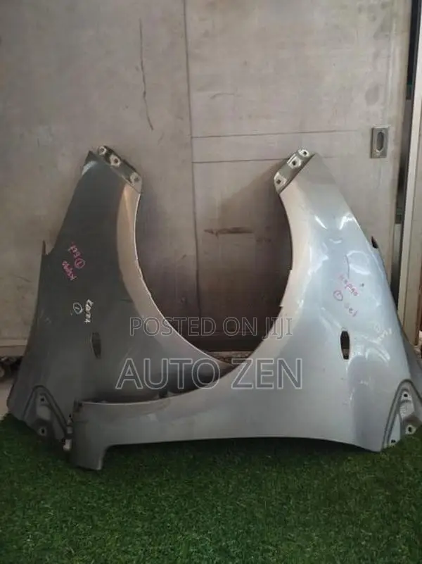 Toyota KSP90 Fenders