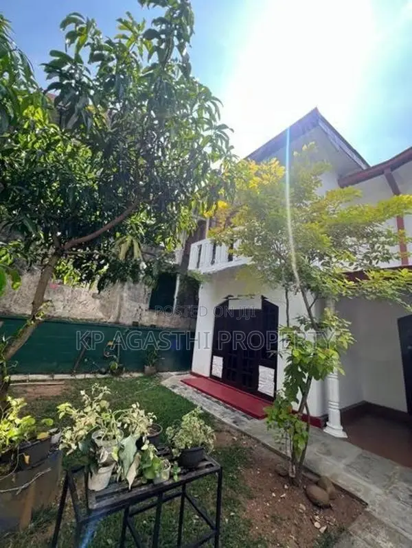 2st 15P solid house for sale in maharagama