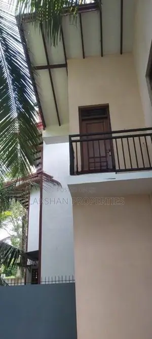 Two Story House For Sale In Kottawa