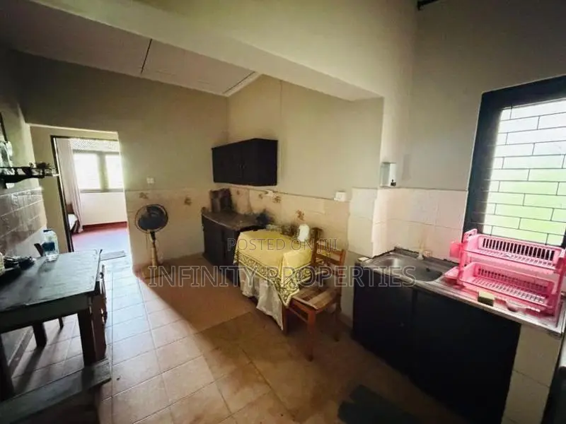 (AFA914) 13 P With Single Story House Sale At Thalawathugoda