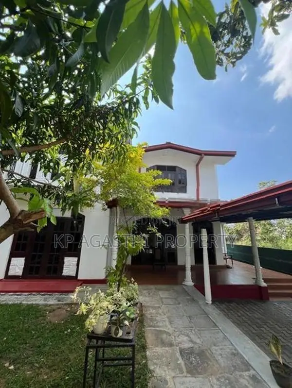 2st 15P solid house for sale in maharagama