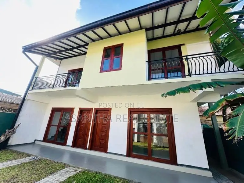 (AF607) Brand New 02 Story House With 07 P Sale At Moratuwa