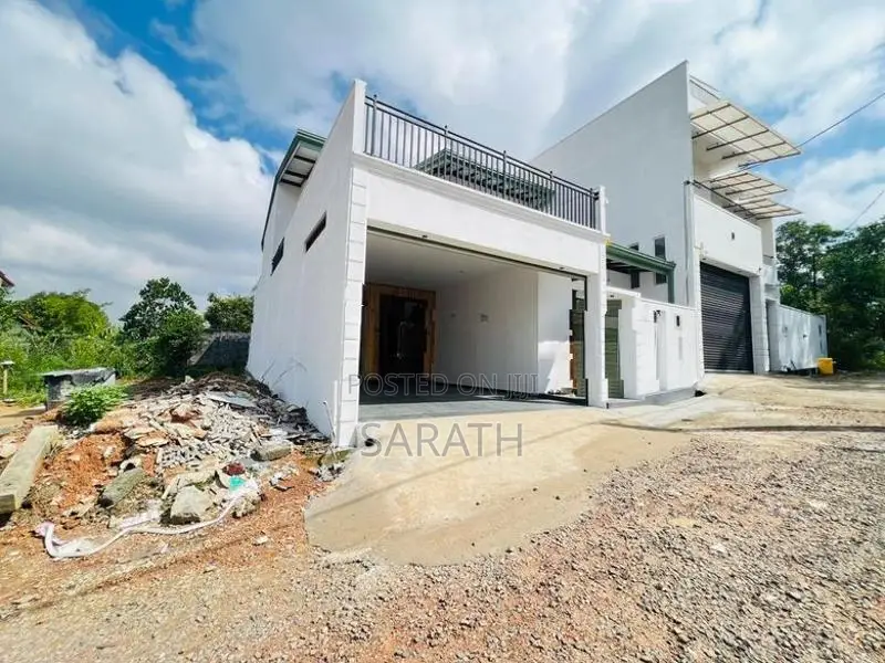 Two Storied Fully Completed House Sale Athurugiriya