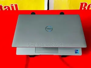LAPTOP - I5 11TH GEN / 8GB D4 RAM /250 M.2