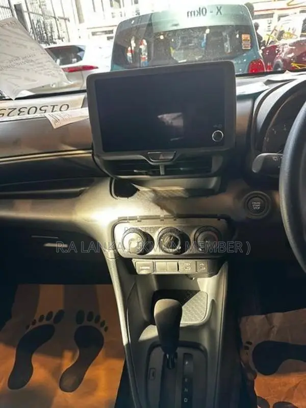 Toyota Yaris push start 2025