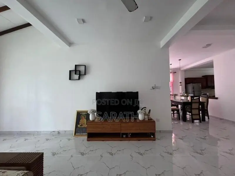 Luxurious House For Sale With Furniture