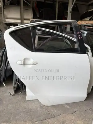 Toyota Aqua Doors