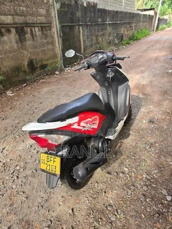 Honda Dio 2017