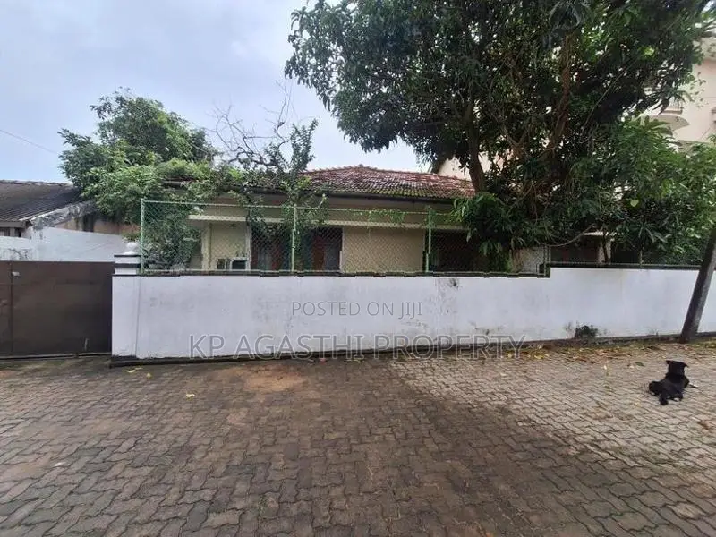 17 P house for sale in Rathmalana prime location