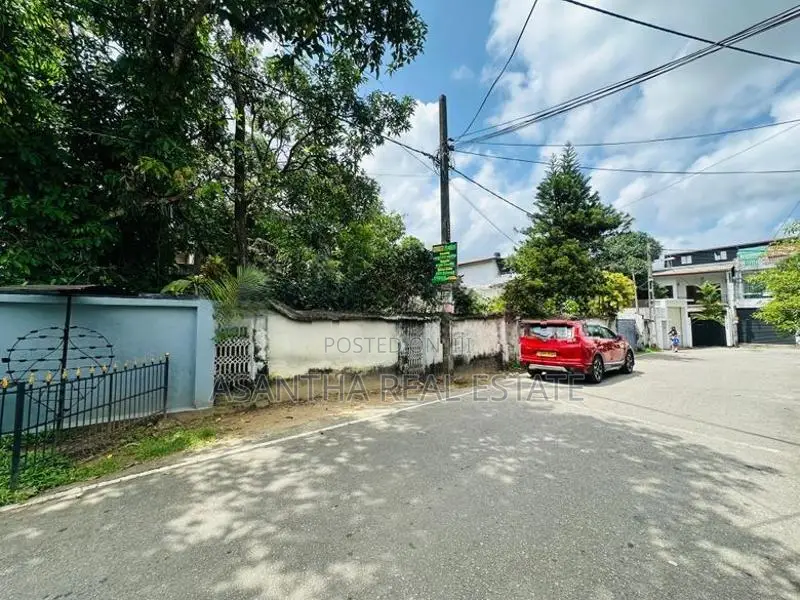 (AF636) 65 P Land Sale At 400 M welampitiya junction