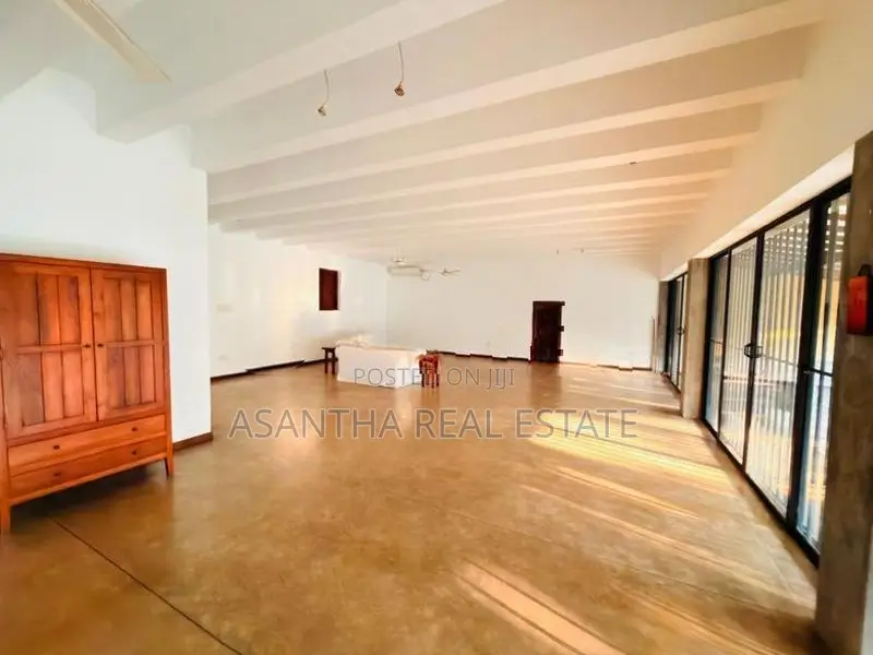 (AF633) Swim Pool With 02 Story House & 72 P Sale At Pelawatha