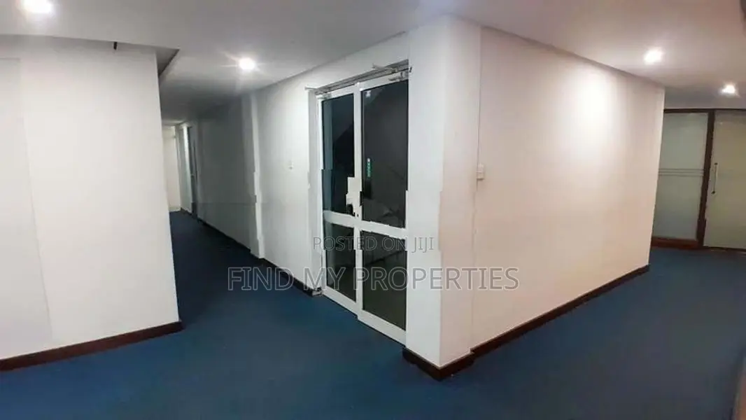 Commercial Building for Rent in Rajagiriya