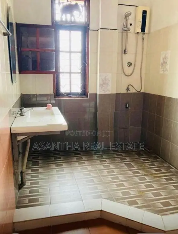 (AF626) Commercial Property for Sale in Katubedda