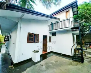 18.5 P With Single house Sale Athurugiriya