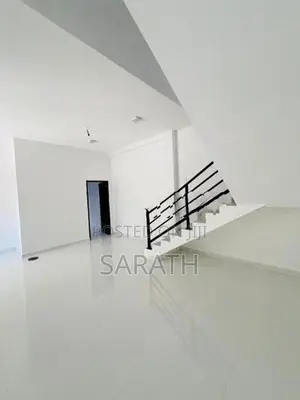 8.5 P With Brand New House For Sale
