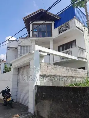 house for sale in battaramulla Ds129