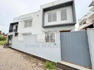 Luxury Two Store House for Sale - Mount Lavinia