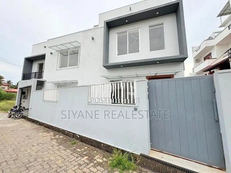 Luxury Two Store House for Sale - Mount Lavinia