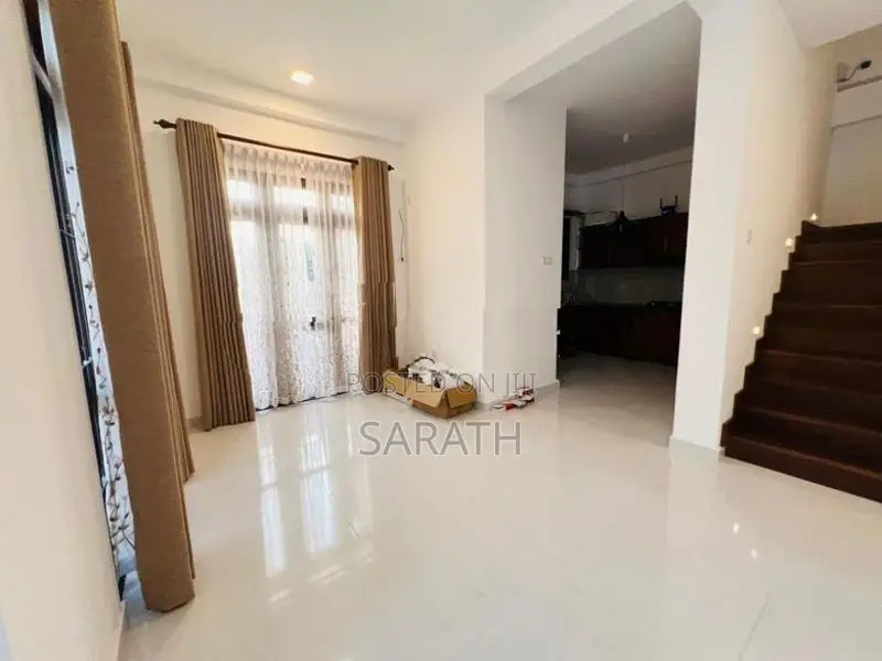 Well Build Brand New House Sale Athurugiriya