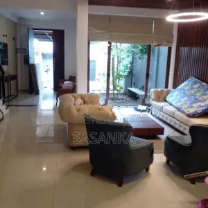 Nugegoda Papiliyana Road Luxury House Available For Rent