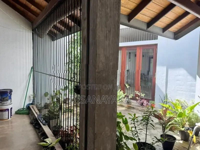 Two Storey House for Sale Rajagiriya Ds1125