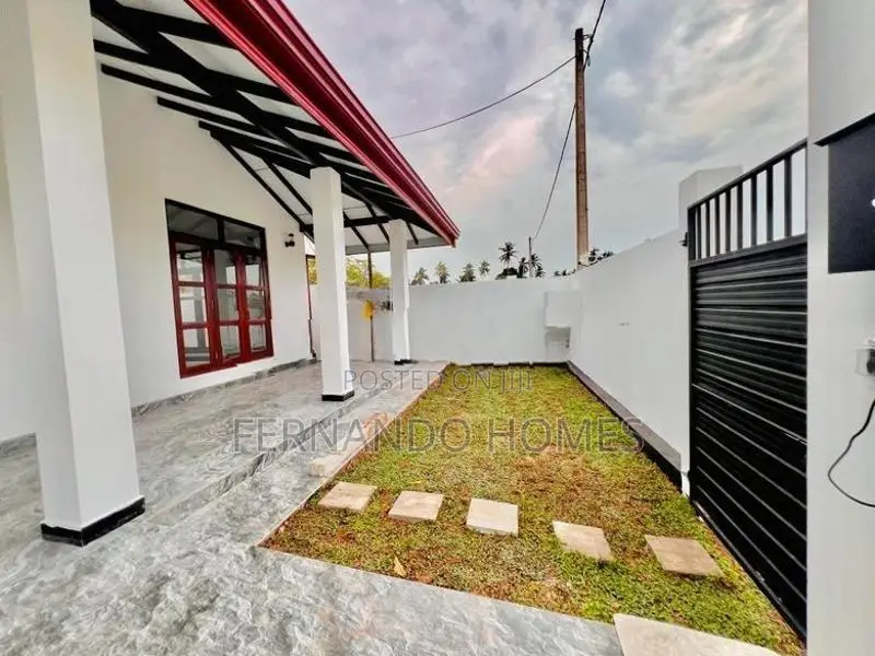 Residential Area Brand New Luxury Single Storey House for Sale Negombo