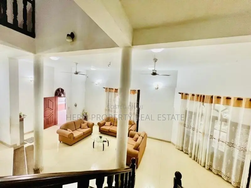 Two Story House for Sale in Malabe thalahena