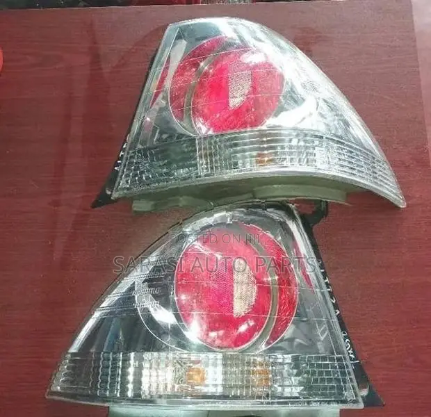 Mitsubishi Lanser Tail Light