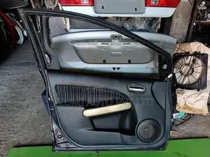 Mazda demio 2007 upholstery set