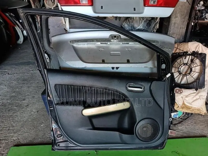 Mazda demio 2007 upholstery set