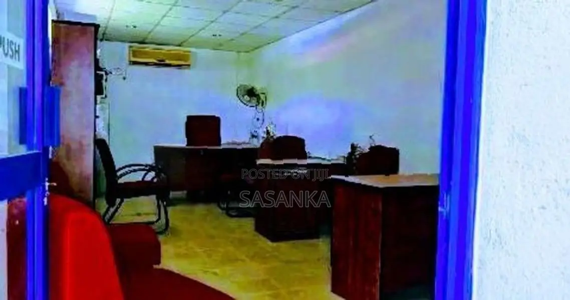 Homagama Garments Factory Building available For Sale