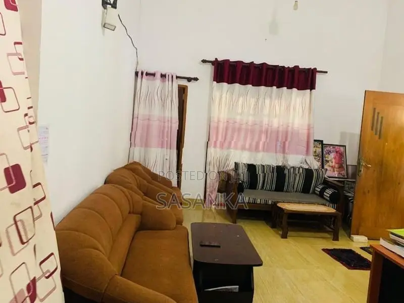 Kaduwela Nawagamuwa Two Storey Luxury House for Sale