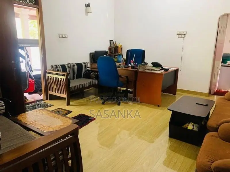Kaduwela Nawagamuwa Two Storey Luxury House for Sale