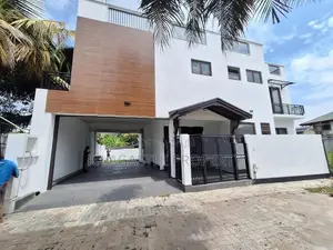 Luxury House for Sale in Mount Lavinia