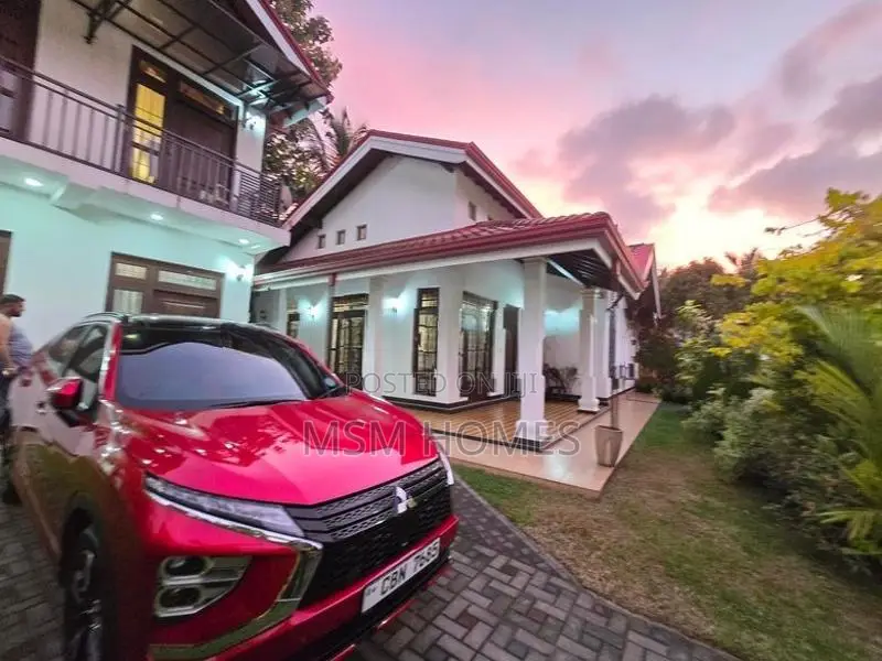 Luxury House For Sale in Negombo