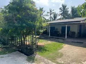 Land With House in Uswetakeiyawa, Gampaha - Ja-Ela