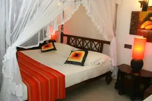 Colombo 14 : 18 A/C BR fully furnished luxury house for Rent