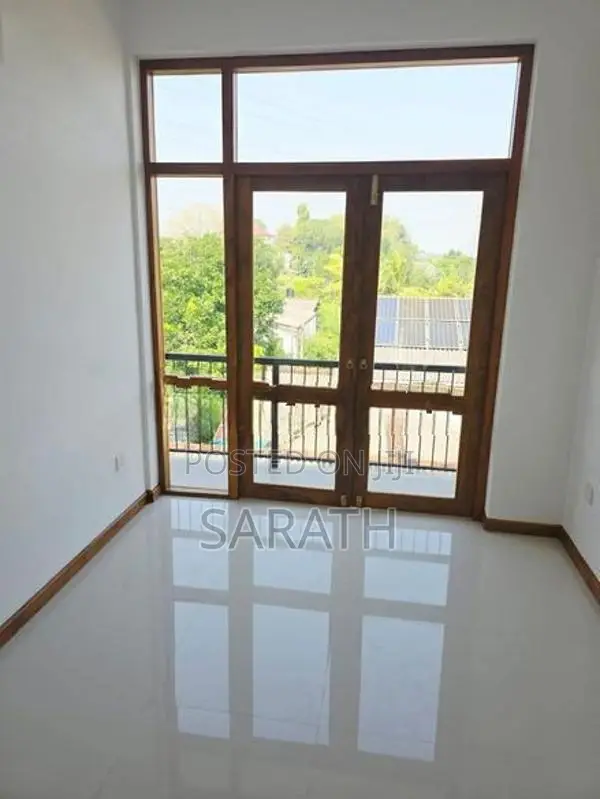 2 Storied Brand New Luxury House In Battaramulla