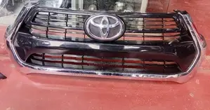 Toyota Hilux 2025 Shell