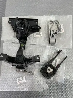 Toyota chr engine mount set genuine