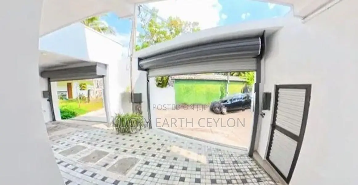 Pannipitiya, 1ST Floor, Furnished Apartment For Rent (ZM1098)