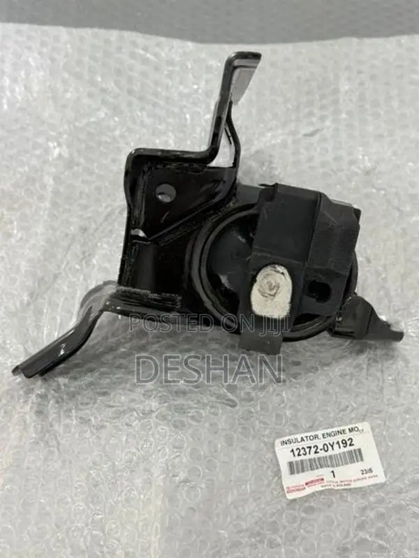 Toyota chr engine mount set genuine