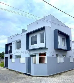 Super Luxury House From Mount Lavinia