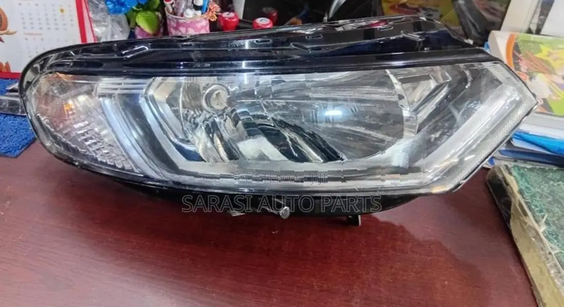 Ford Ecosport Head Light