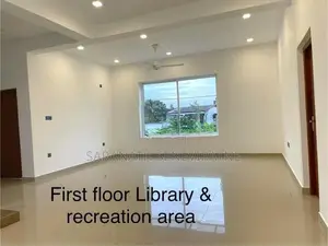 Super Luxury House From Mount Lavinia