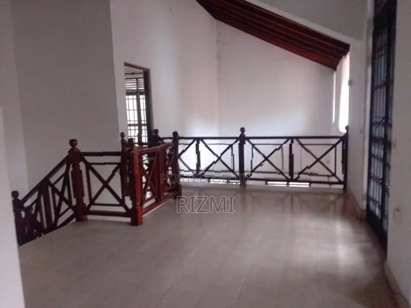 12 Perches 2 Storey 5BR Large House Sale in Dehiwala Sri Maha Vihara R