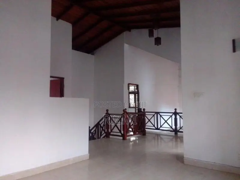12 Perches 2 Storey 5BR Large House Sale in Dehiwala Sri Maha Vihara R