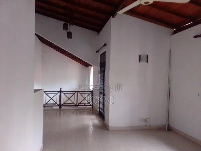 12 Perches 2 Storey 5BR Large House Sale in Dehiwala Sri Maha Vihara R