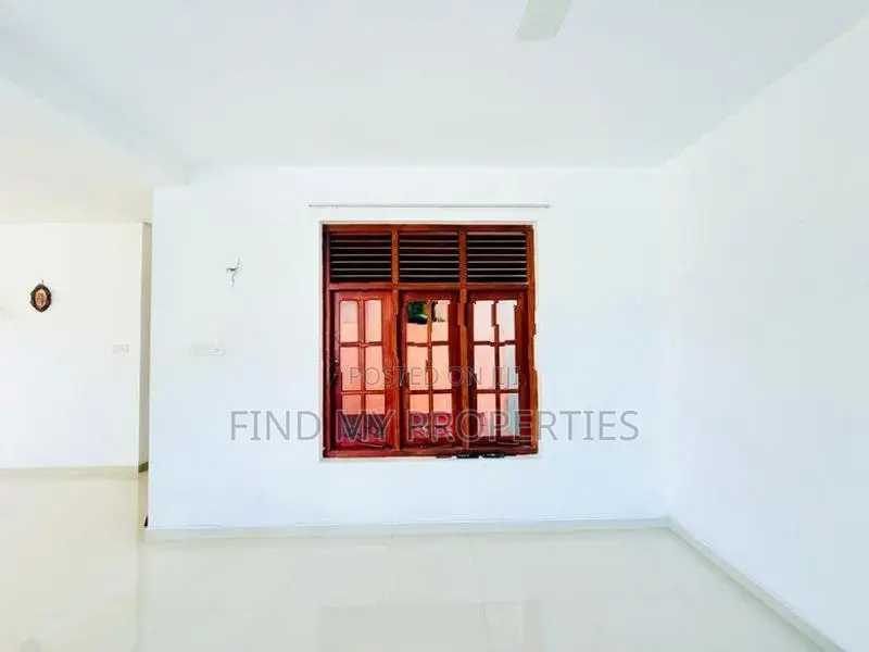 House for Sale in Beddagana Road, Kotte
