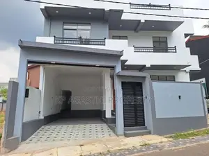brand new super luxury house for sale in piliyandala